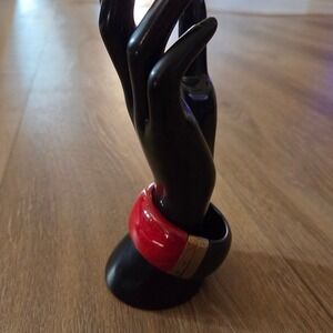 Premier Design Chunky Red‎ Black Wood Bangle Bracelet Brass Hinged Clasp Retired